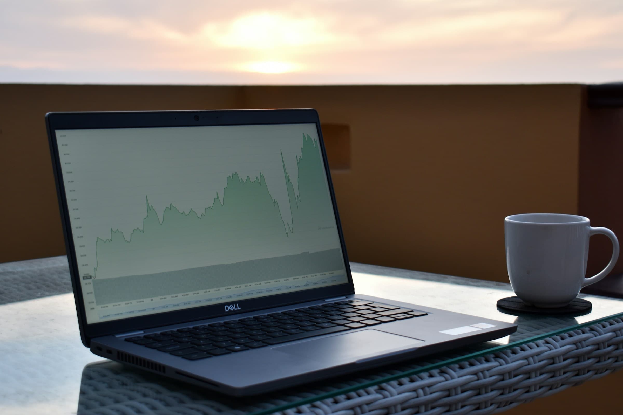 What Are the 6 Best Trade Copiers for TradingView? (Top Picks)
